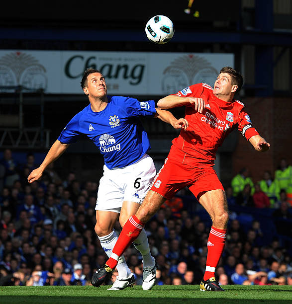 许多球员用 许多球员用